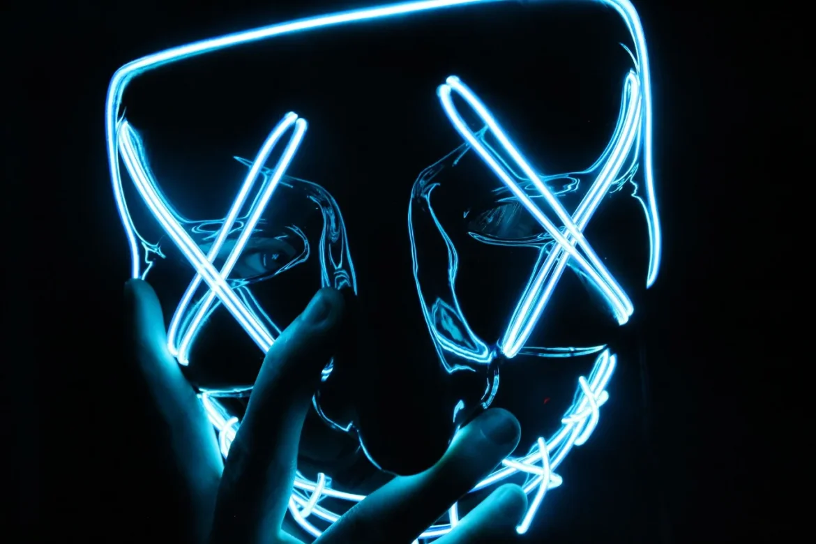 Cleopatra LED Face Mask Buying Guide - cleopatra led face mask