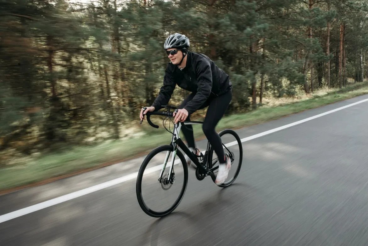 Best Exercise Bikes With Moving Arms - exercise bike with moving arms