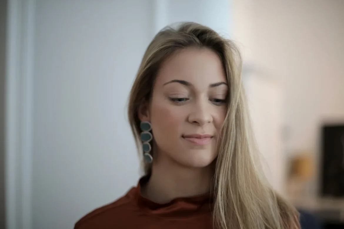 Flat Back Earrings: A Buyer’s Guide - flat back earrings