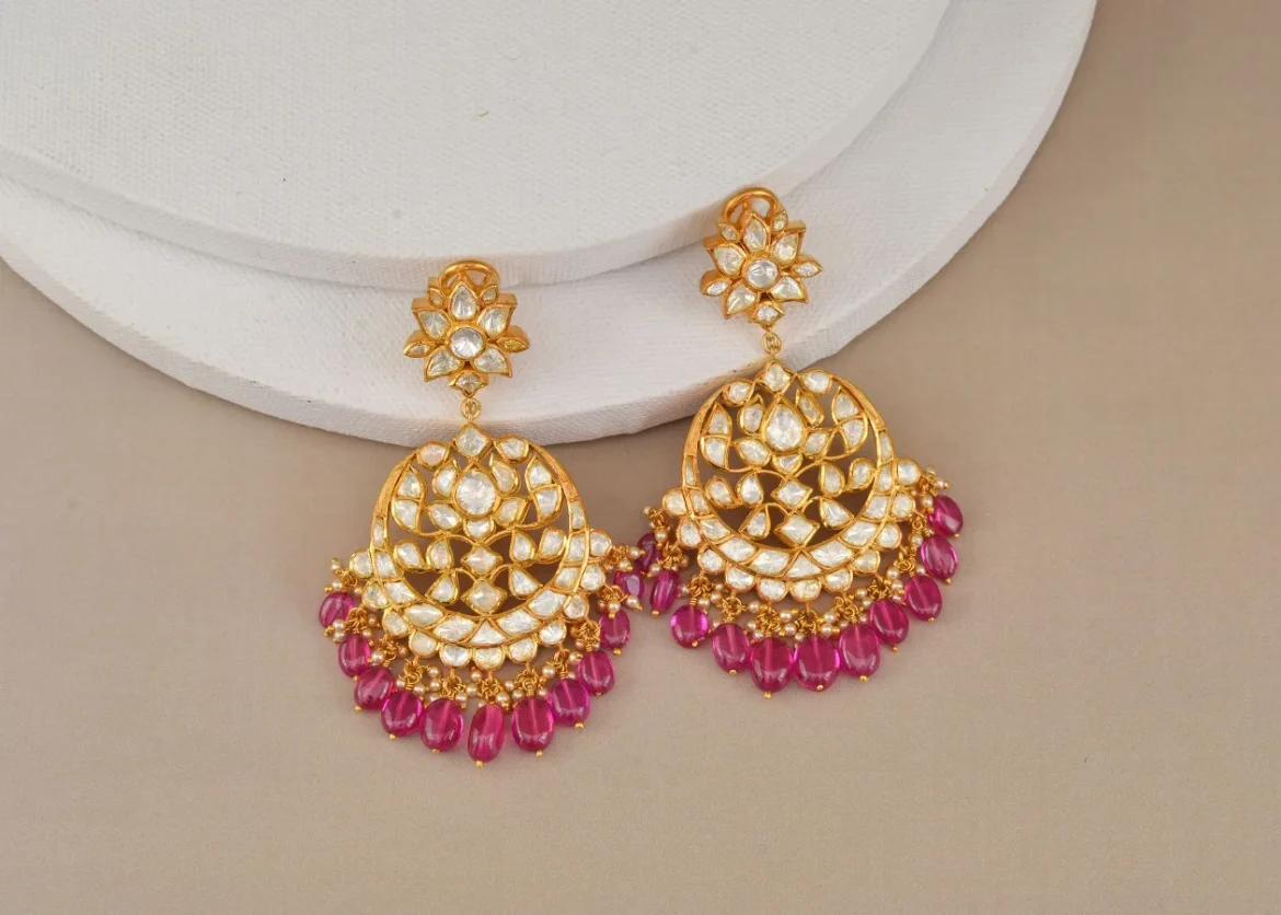 Gold Stud Earrings: How to Choose the Right Pair - gold stud earrings gold