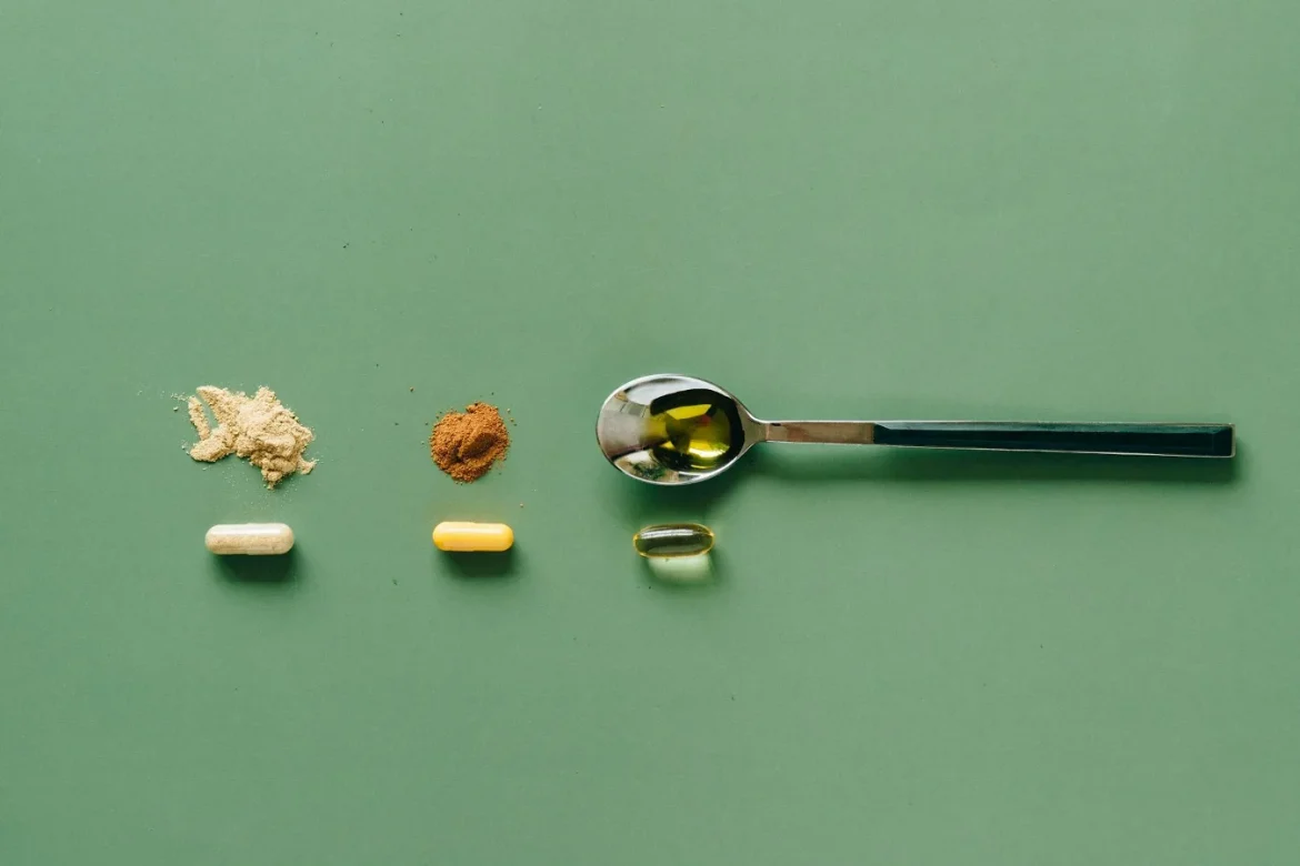 Goli Gutsy Greens Powder Reviews: What to Know - goli gutsy greens powder reviews
