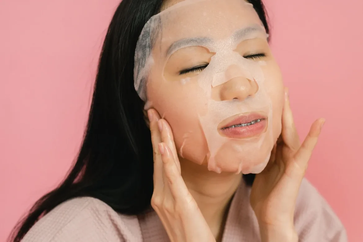 LED Face Masks for Rosacea: A Practical Guide - led face mask for rosacea