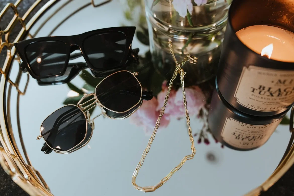 Paper Clip Necklace: Buyer's Guide - paper clip necklace