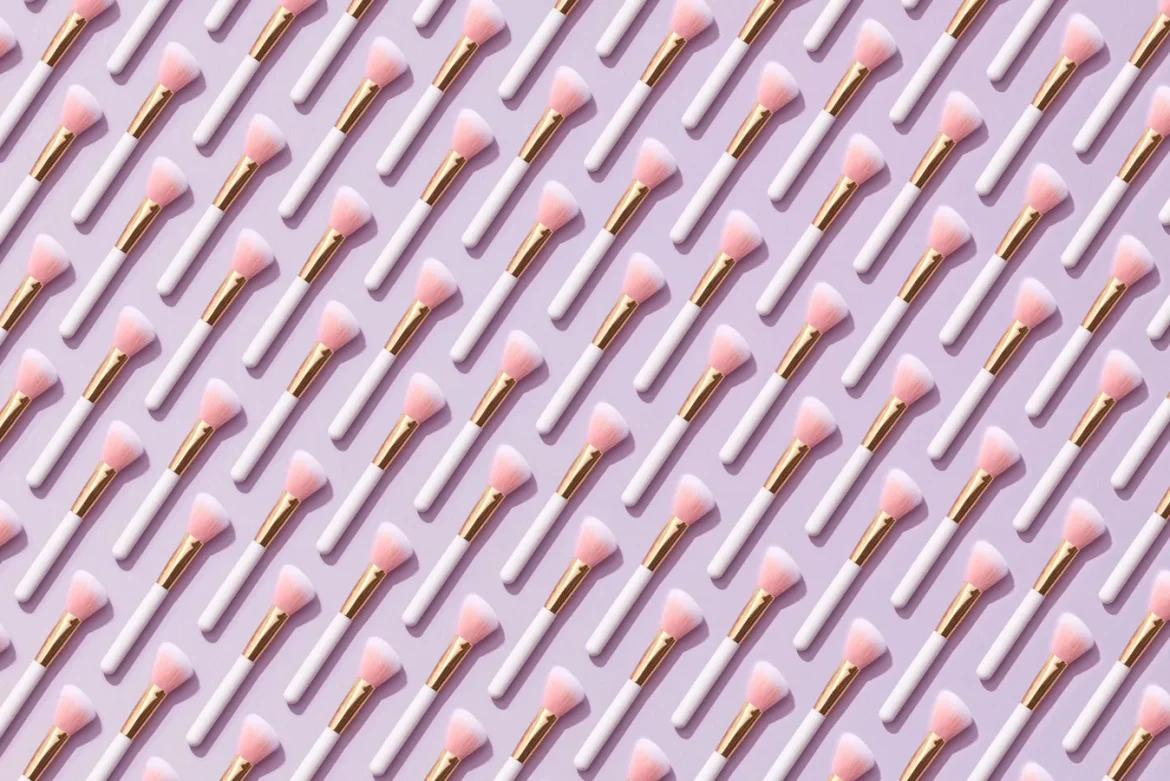 Pink Makeup Brushes: Buyer’s Guide - pink makeup brushes