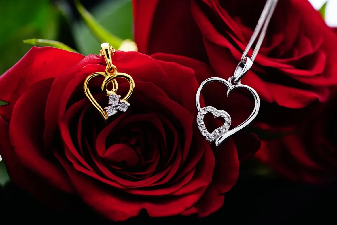 Rose Gold Necklace: How to Choose Well - rose gold necklace